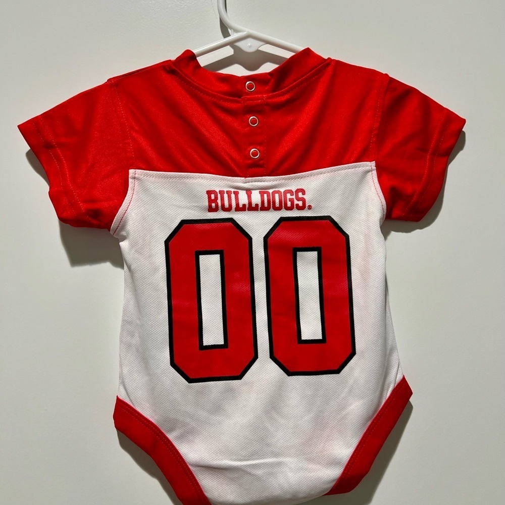 Georgia Bulldog one piece body suit red white - Picture 3 of 3